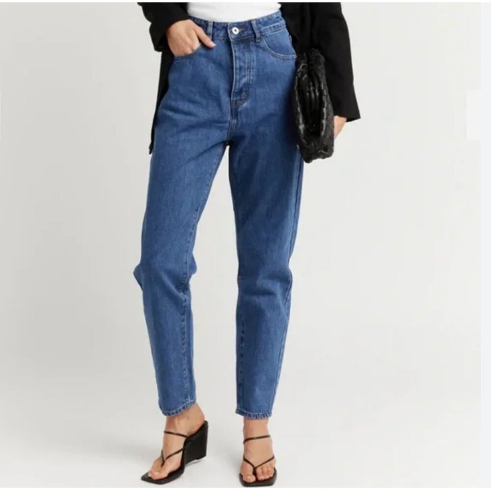 DISSH High-Rise Straight Leg Jeans - Medium Blue
